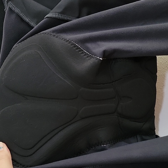 [*3 Items For $20 In Bundle*] Cycling Pants Zoano Size Small - Picture 10 of 10